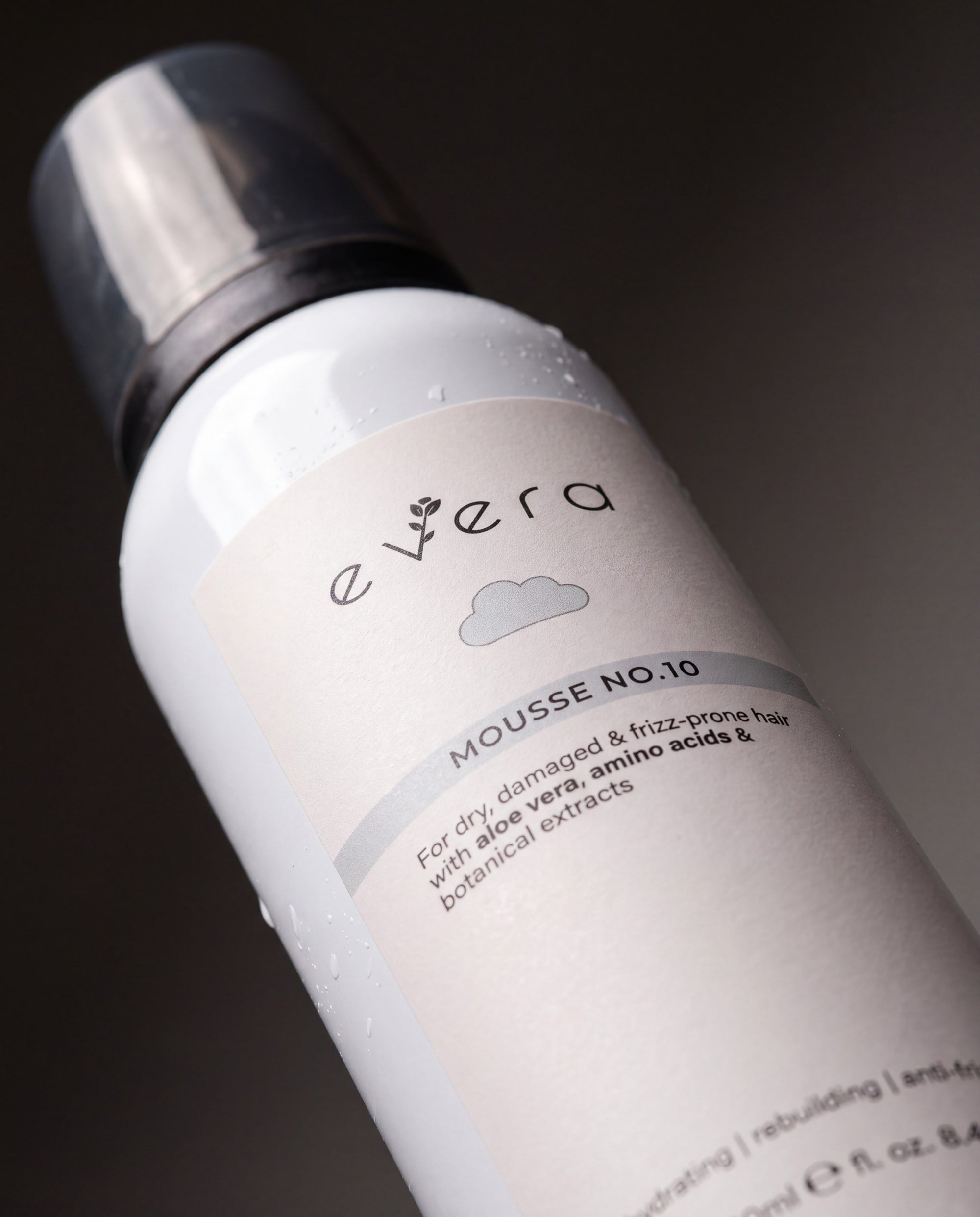 Mousse No.10 — close-up of the bottle and label
